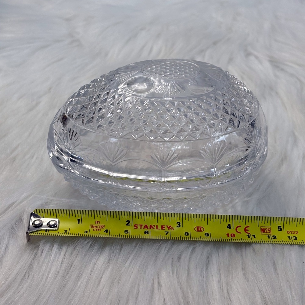 Avon Clear EGG  Glass Covered Trinket Dish - Picture 8 of 8